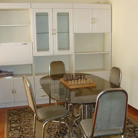 아파트 Naturalisa Homes