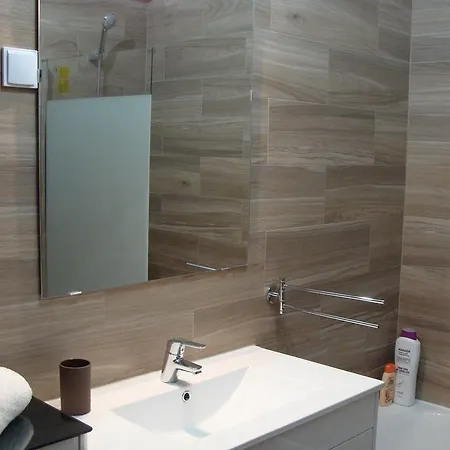 Naturalisa Homes * 아우카비데시